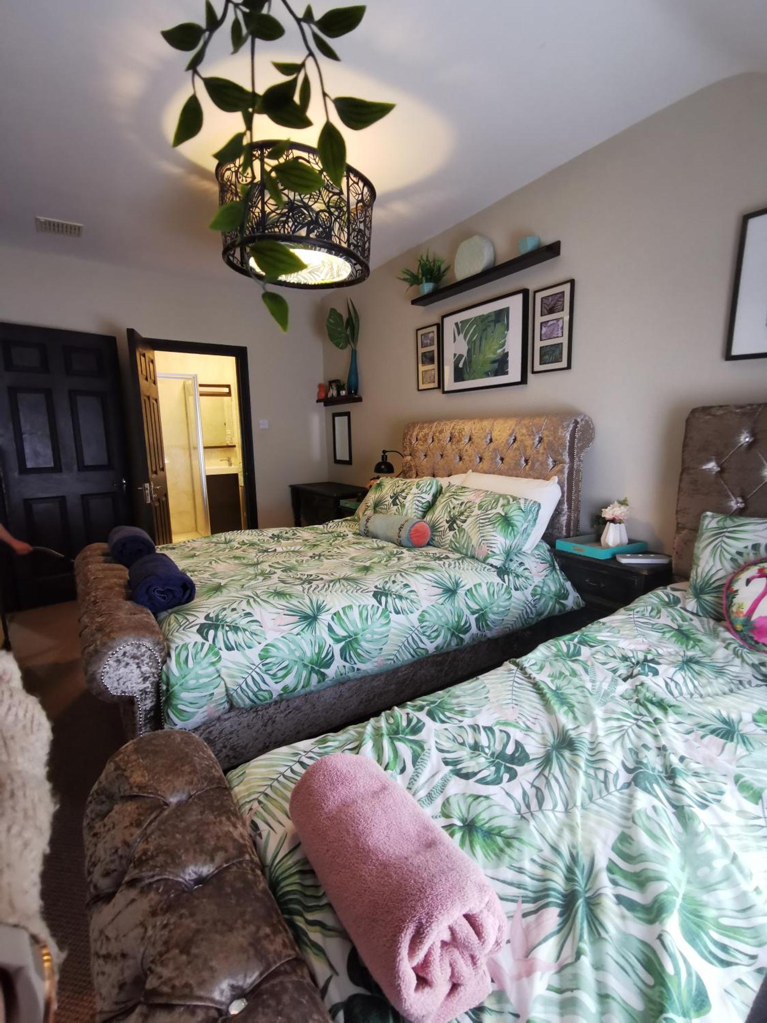 Palm Cove Bundoran Luxurious Sea View Balcony Free Wifi Netflix Sleeps 5 Lägenhet Exteriör bild